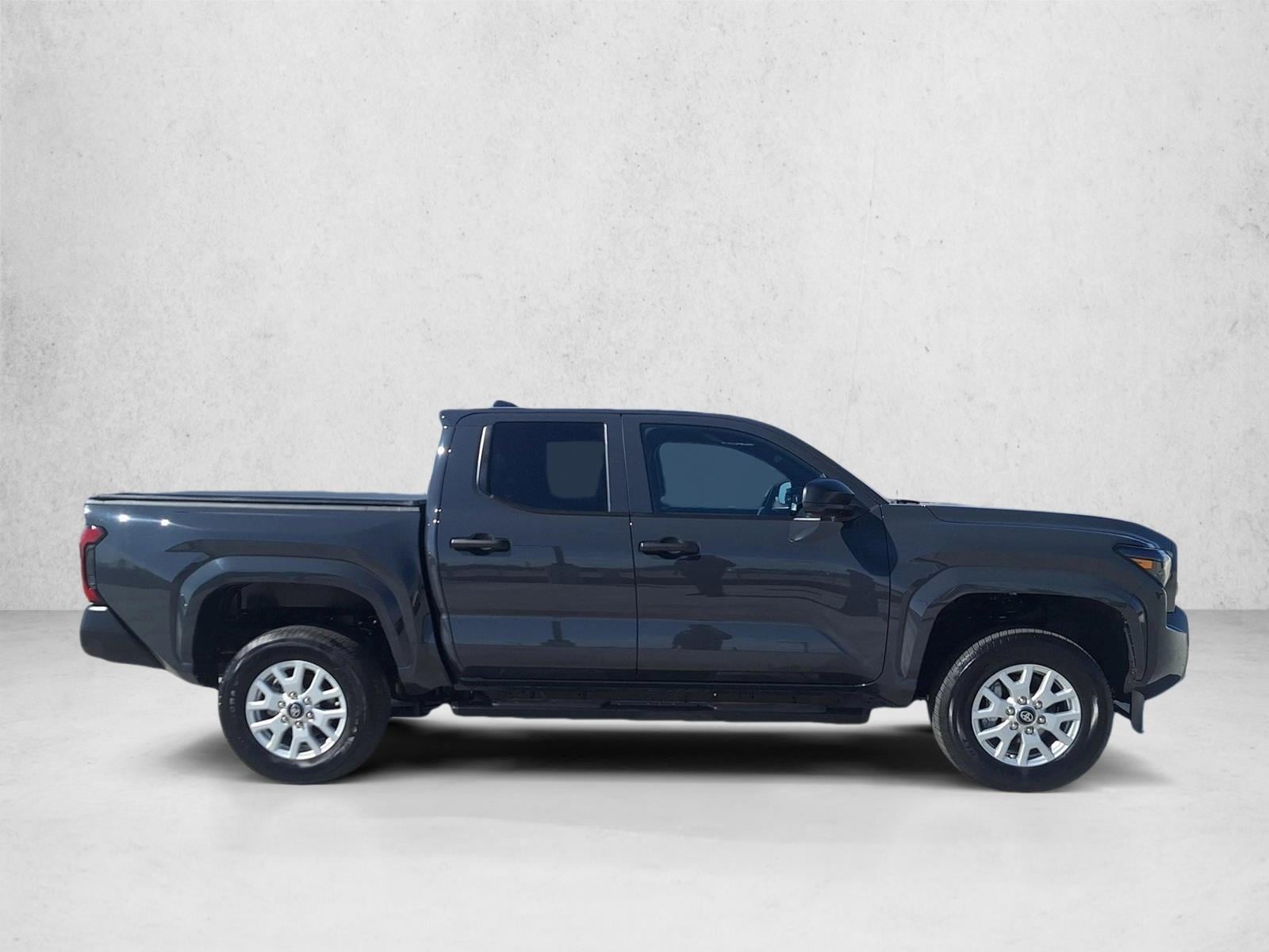 2024 Toyota Tacoma SR photo 4