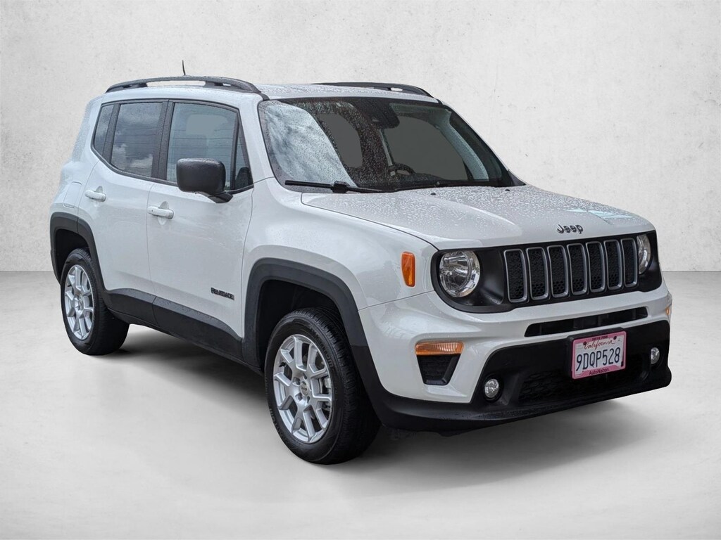 Used 2022 Jeep Renegade Latitude SUV