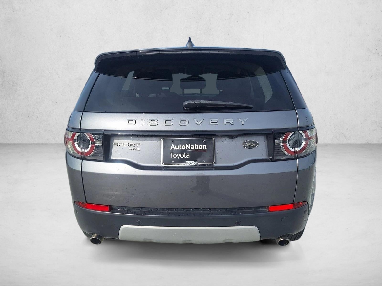 2019 Land Rover Discovery Sport HSE photo 6