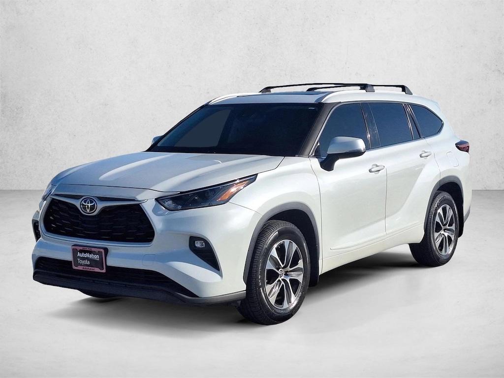 Certified 2022 Toyota Highlander XLE SUV