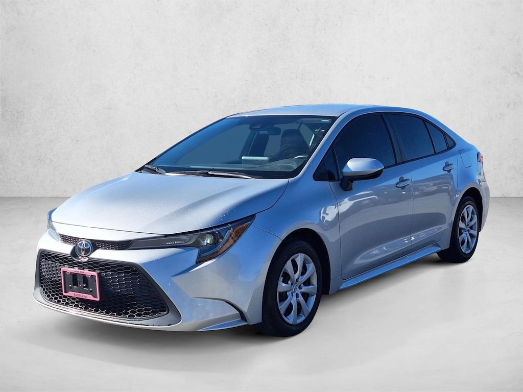 Used 2022 Toyota Corolla LE Sedan