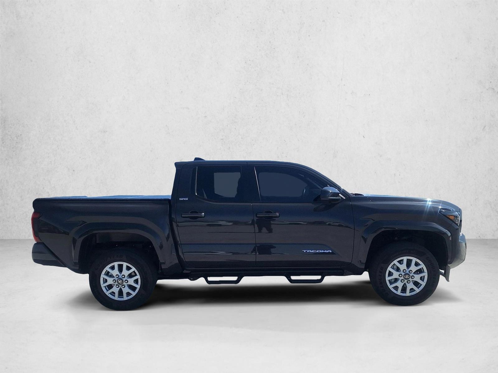 2026 Toyota Tacoma SR5 photo 4