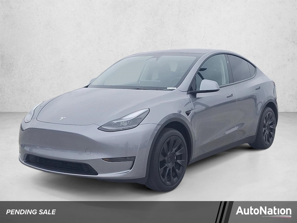 Used 2025 Tesla Model Y Long Range SUV