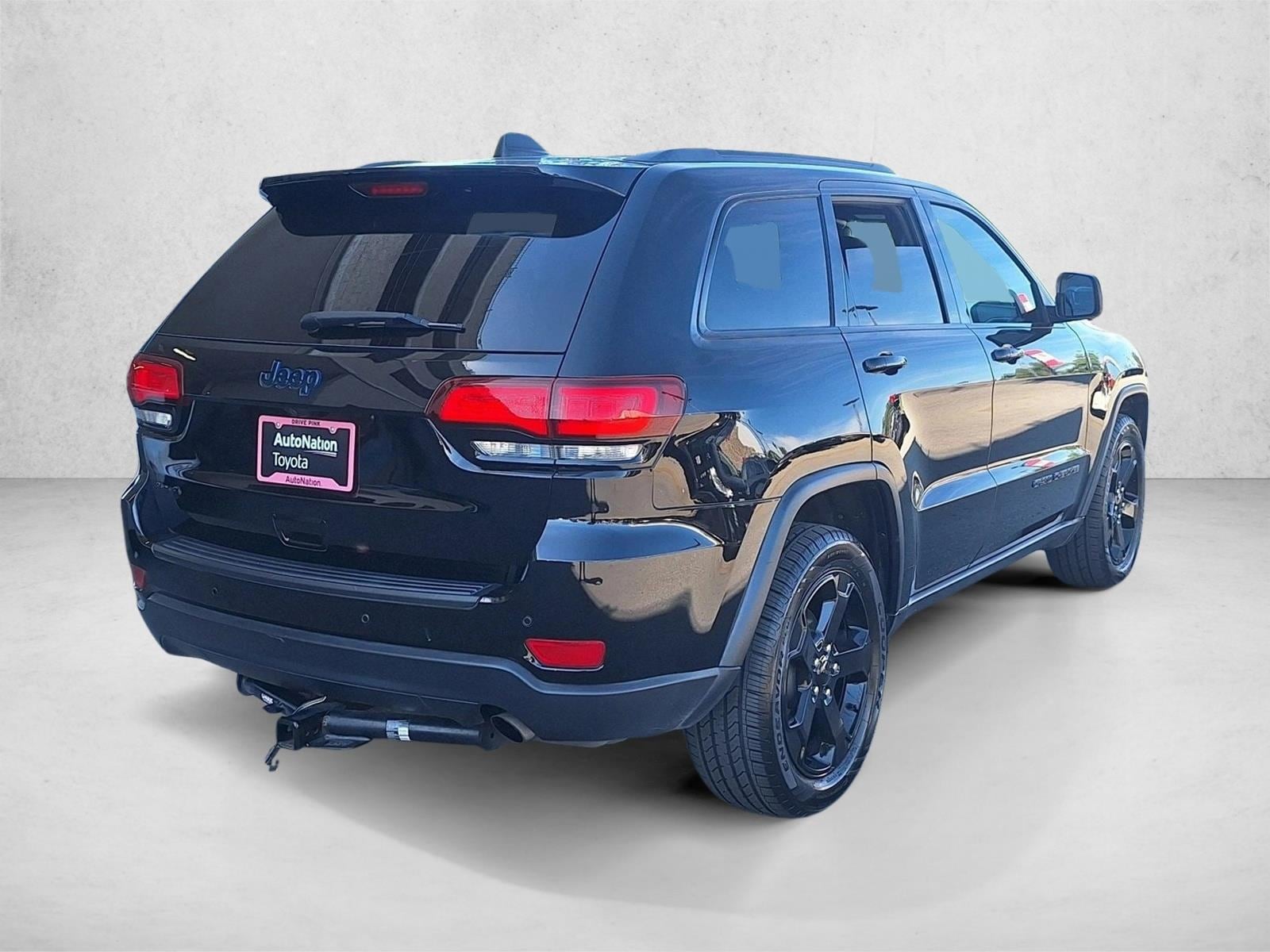 2018 Jeep Grand Cherokee Laredo 4x4 photo 5