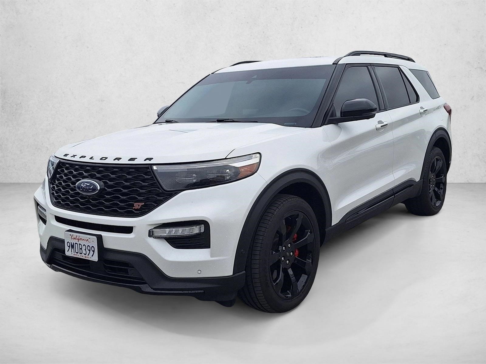 2020 Ford Explorer ST's photo