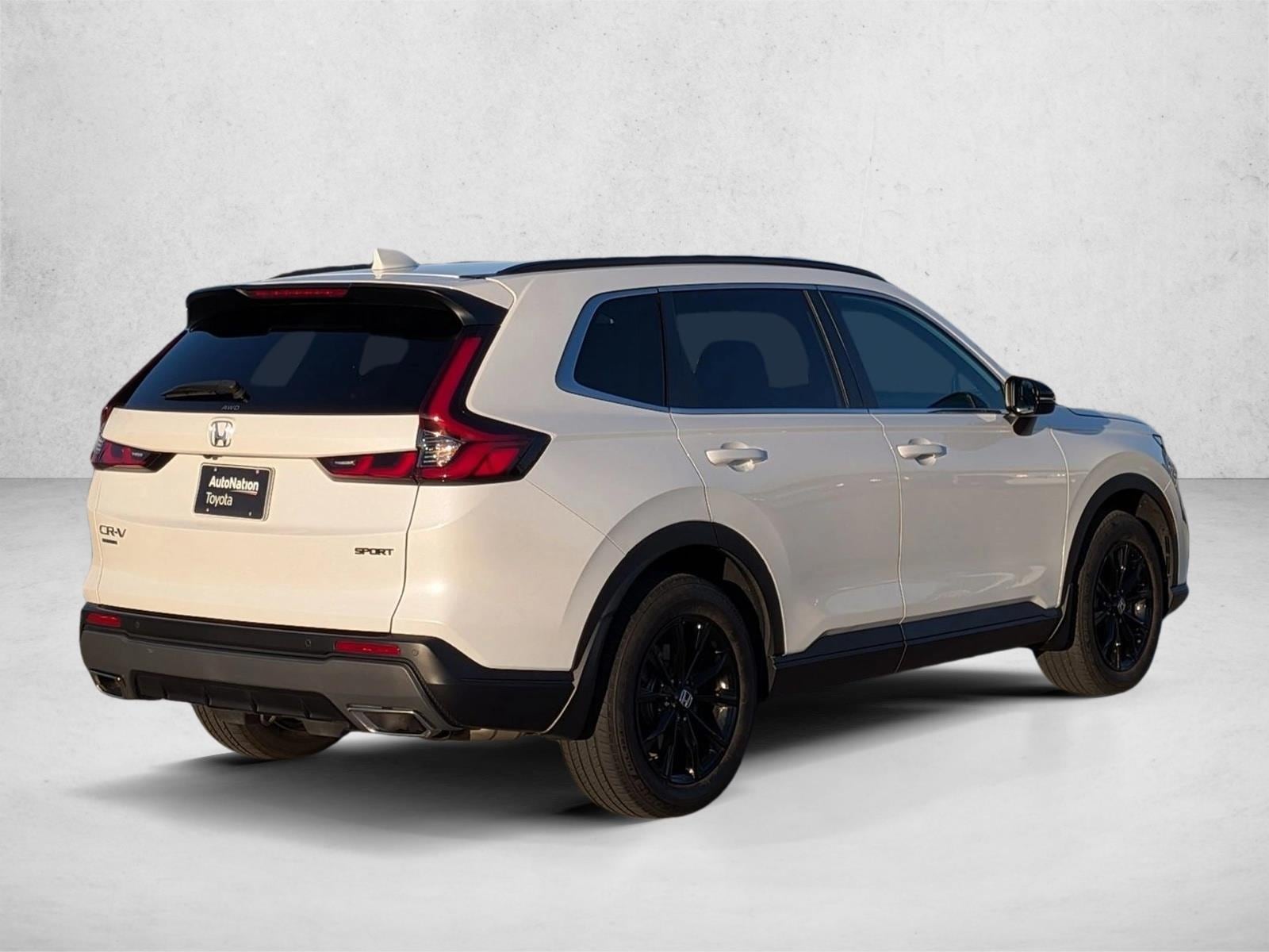 2024 Honda CR-V Hybrid Sport-L photo 4