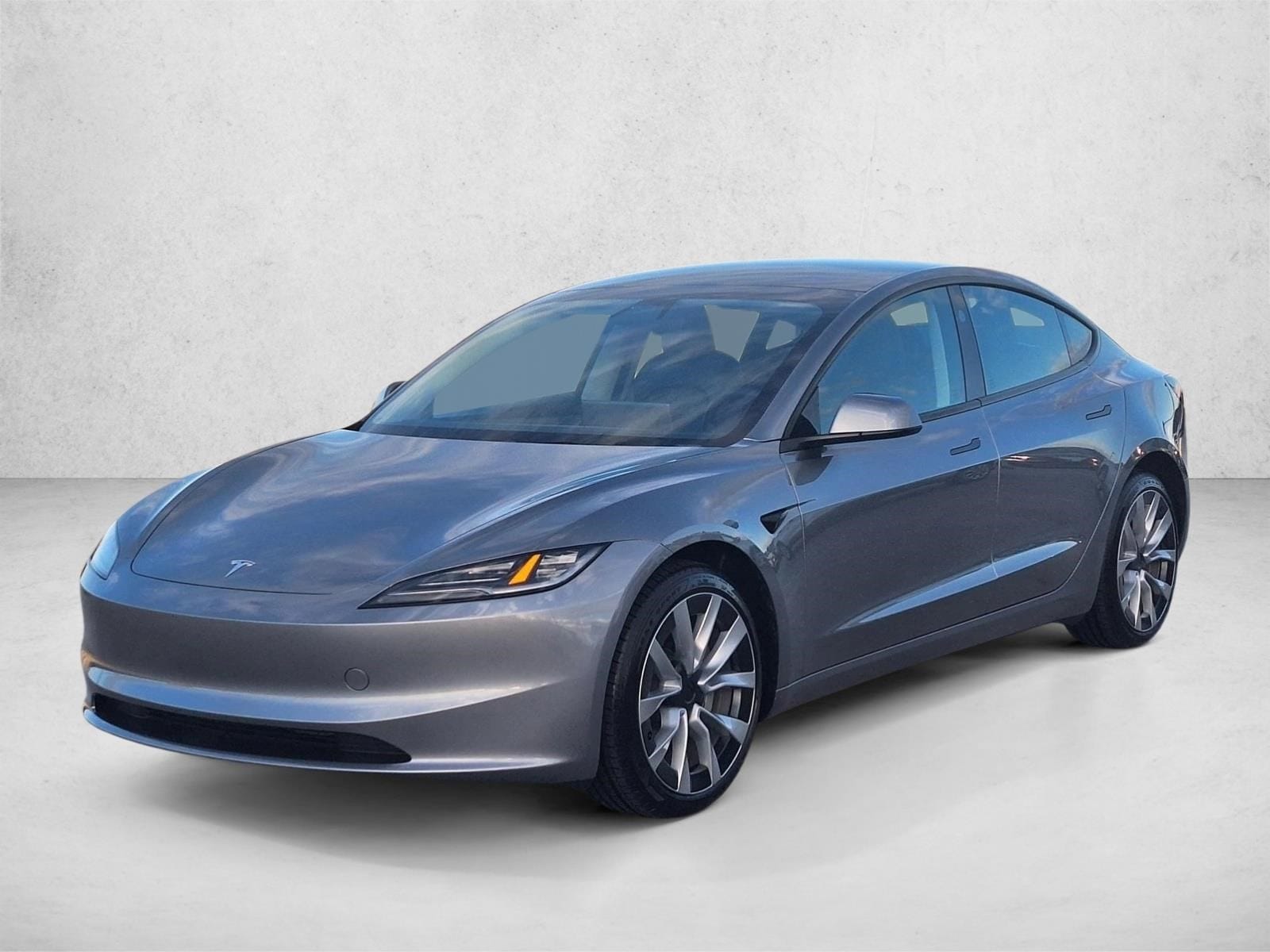 2025 Tesla Model 3 Performance's photo