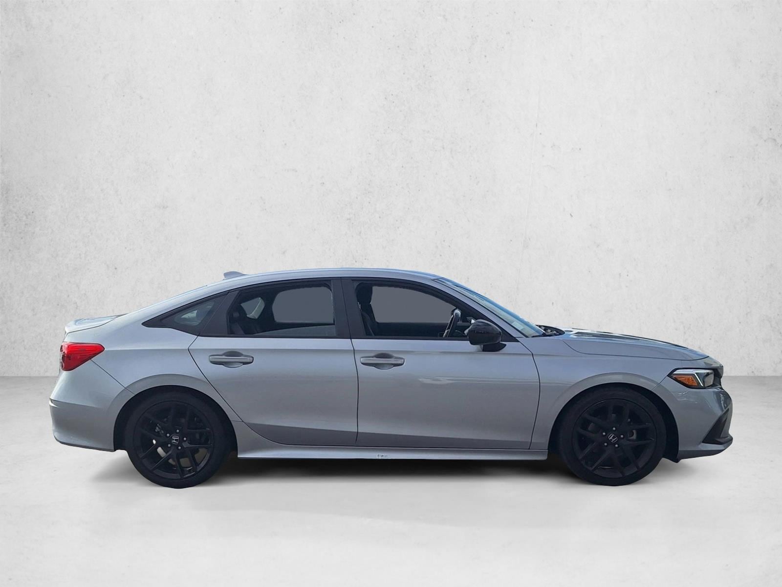 2024 Honda Civic Sport photo 3
