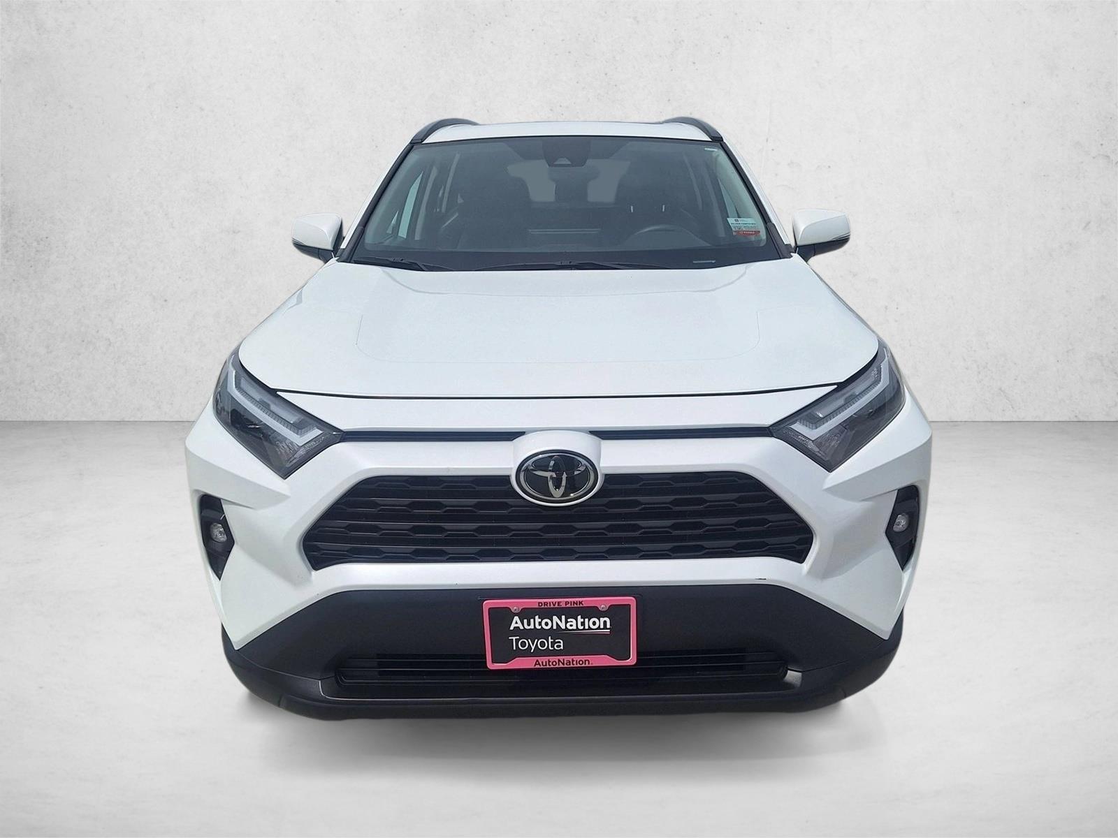 2023 Toyota RAV4 XLE Premium photo 2