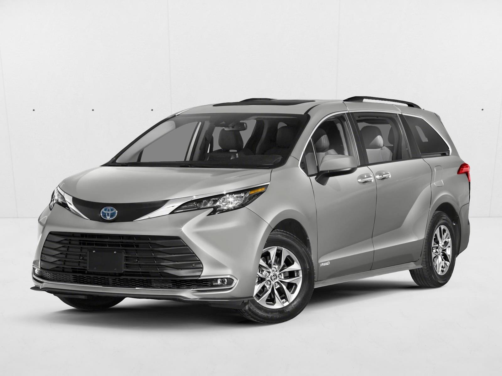 2022 Toyota Sienna XLE 7-Passenger Hybrid FWD's photo