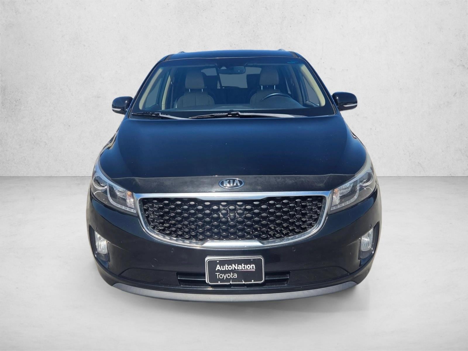 Used 2017 Kia Sedona SX with VIN KNDMC5C12H6293046 for sale in Cerritos, CA