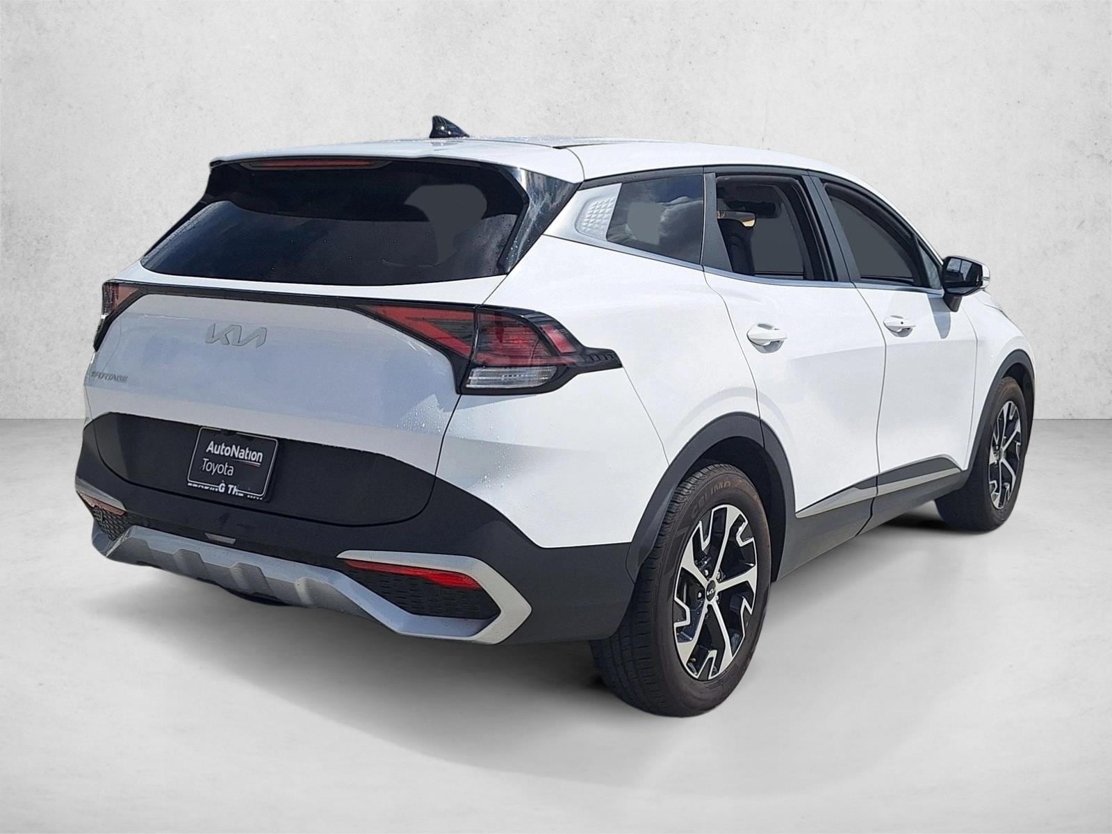 2023 Kia Sportage EX photo 5