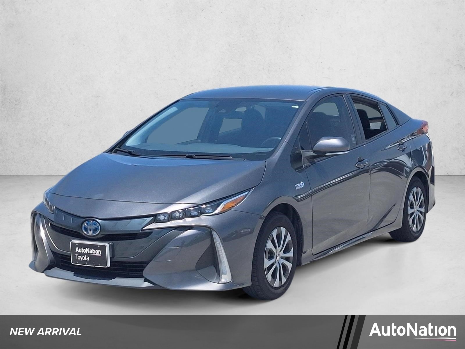 2022 Toyota Prius Prime XLE's photo
