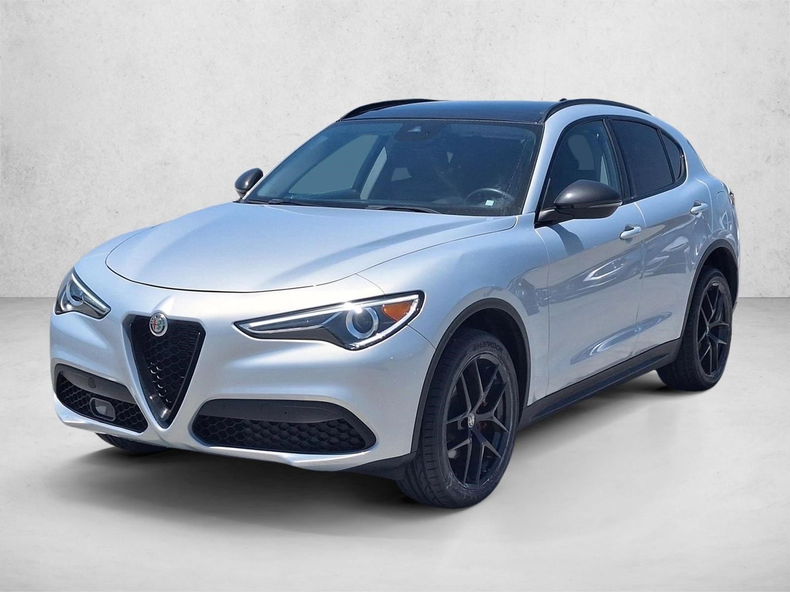 2020 Alfa Romeo Stelvio RWD's photo