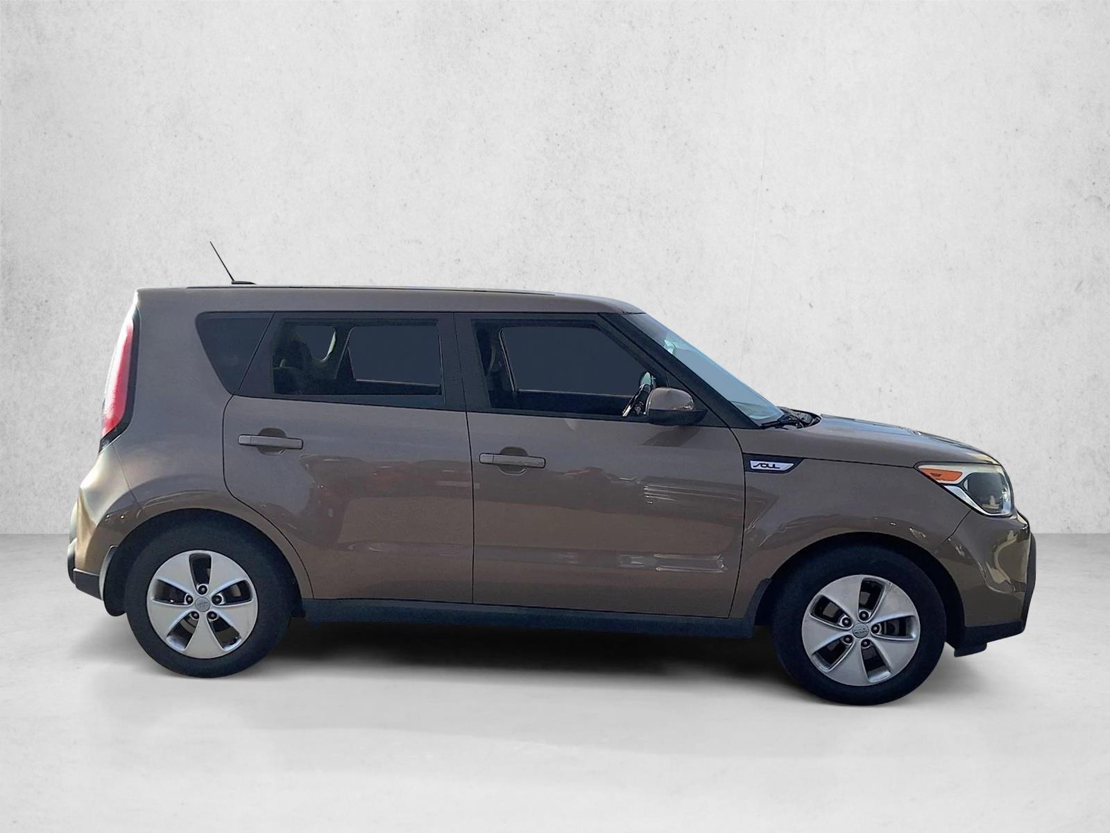 2016 Kia Soul Base photo 4