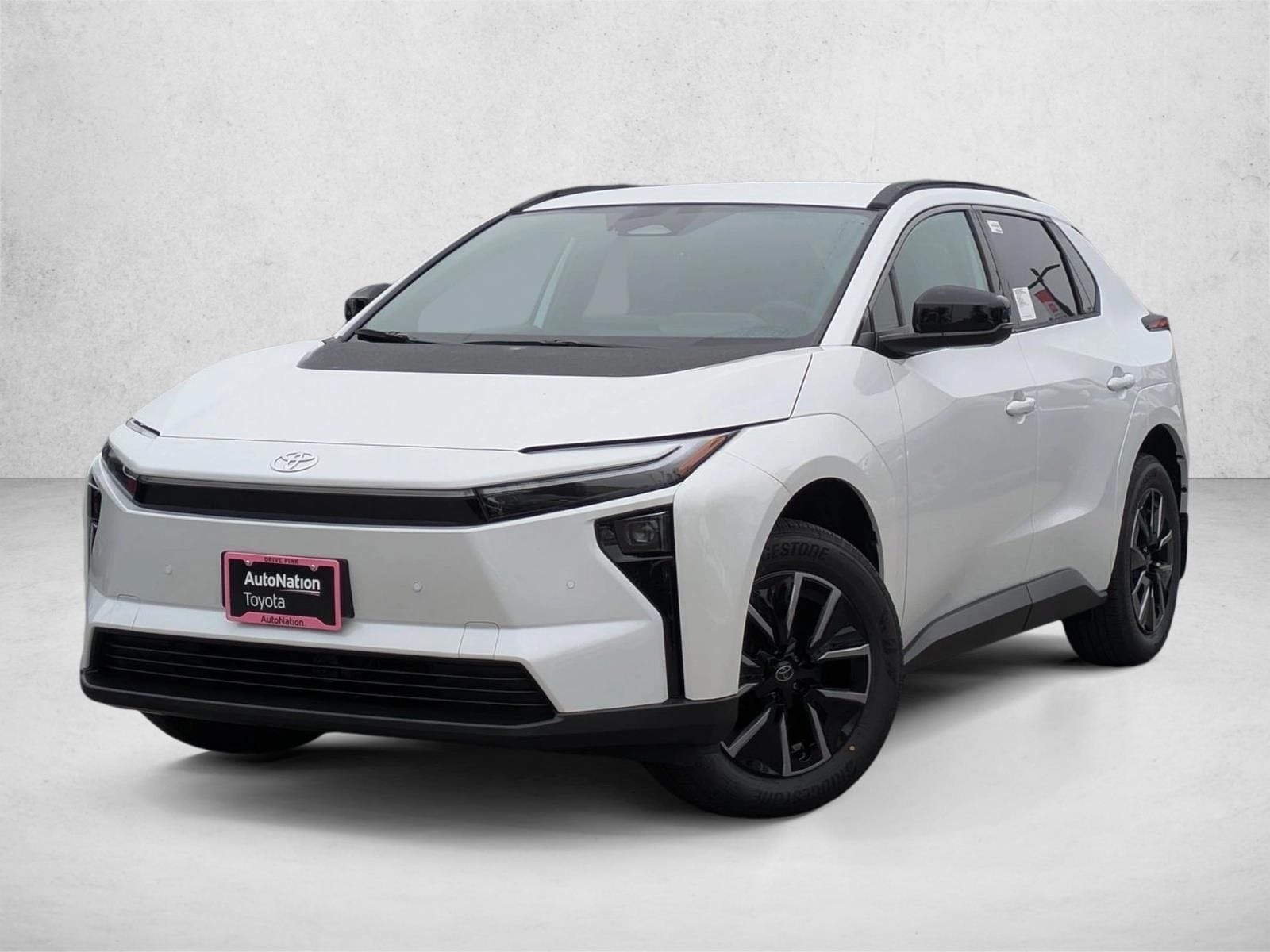 2026 Toyota bZ XLE's photo