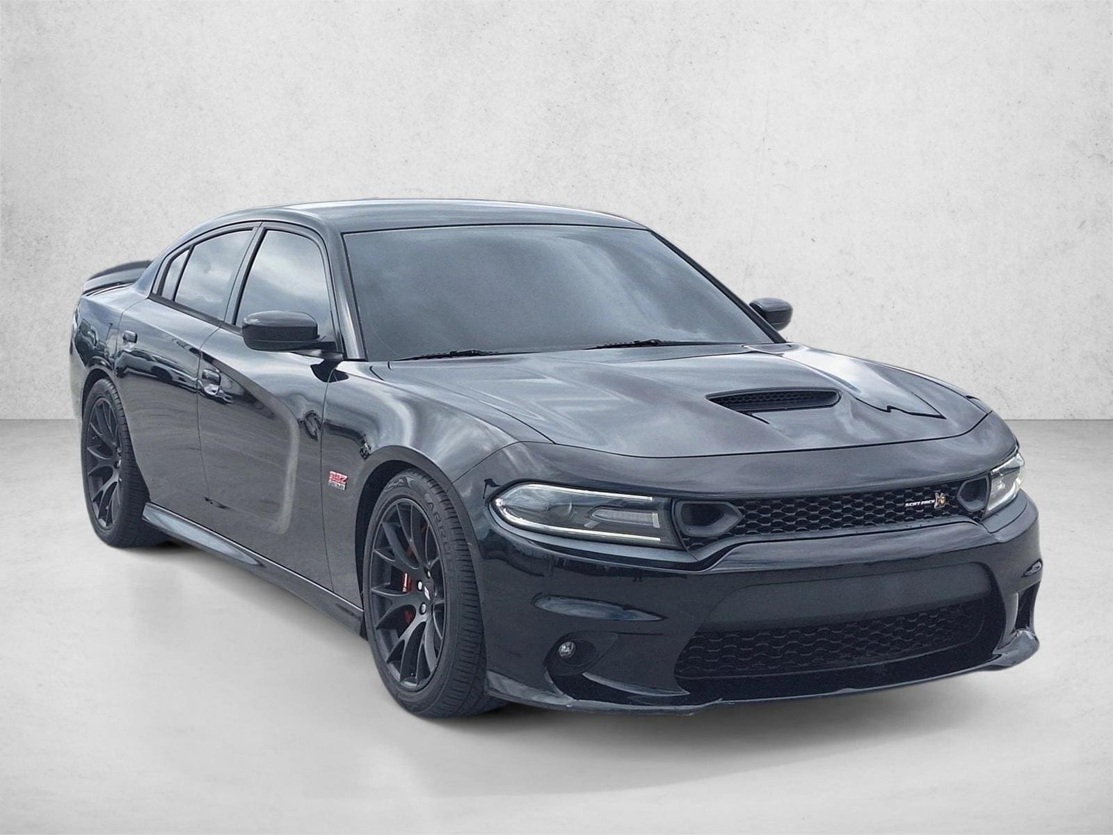 2019 Dodge Charger Scat Pack photo 3