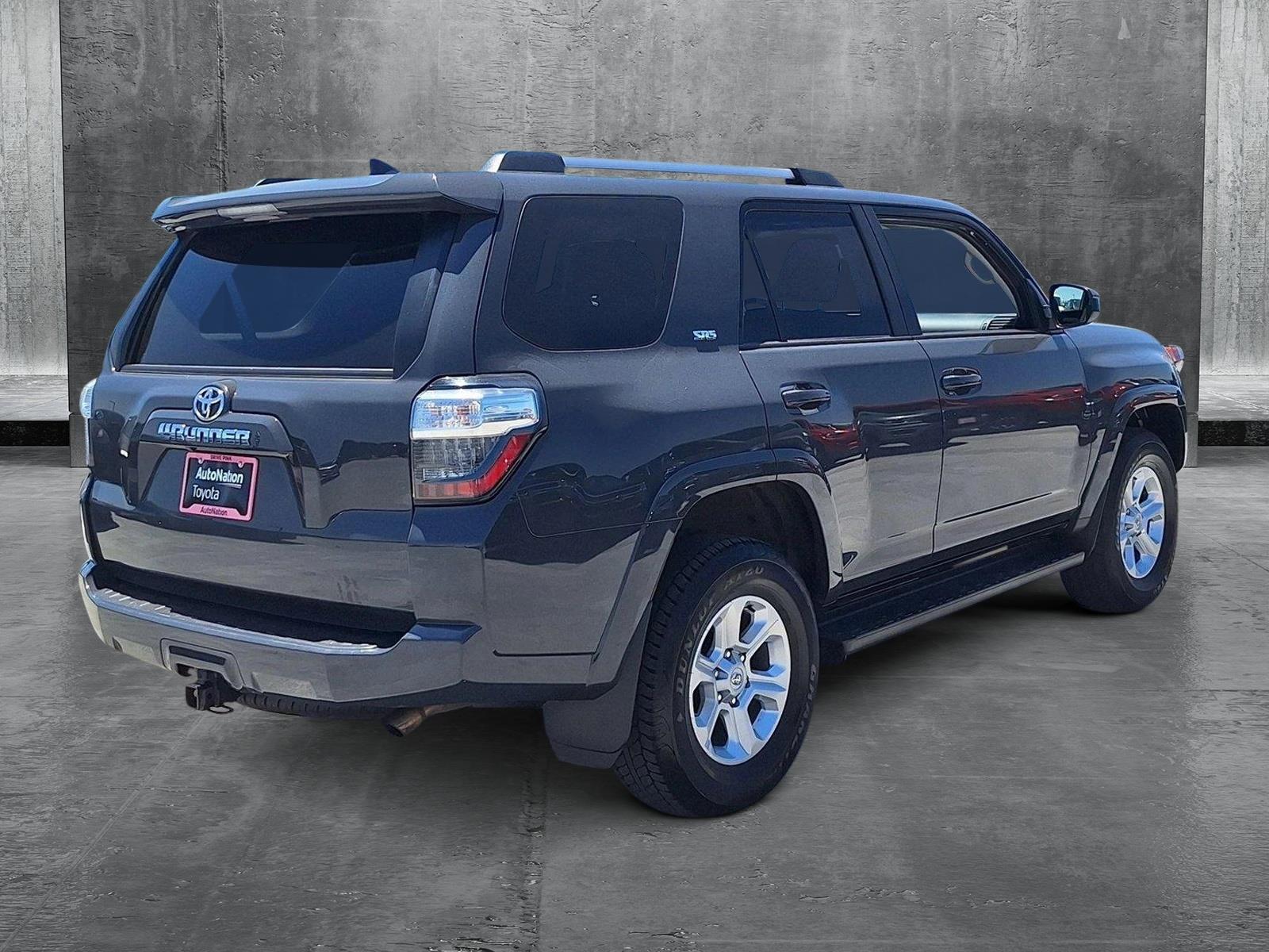2024 Toyota 4Runner SR5 photo 4