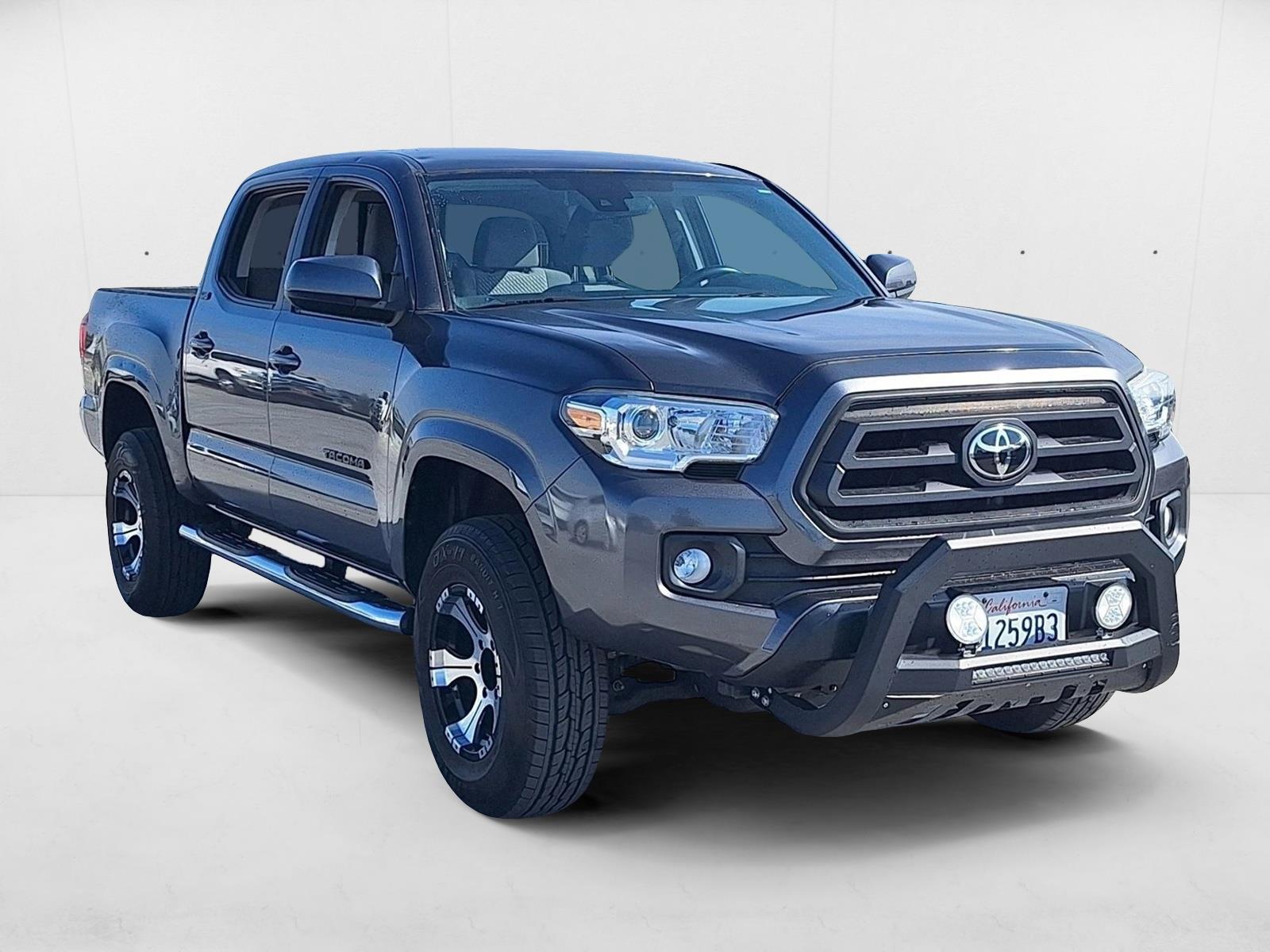 2020 Toyota Tacoma SR5 photo 3