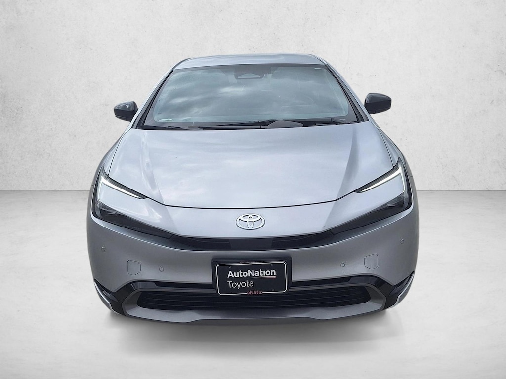 Certified 2023 Toyota Prius XLE Hatchback