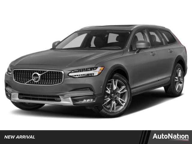 2018 Volvo V90 Cross Country's photo