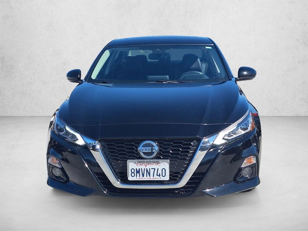 Used 2019 Nissan Altima 2.5 Platinum Sedan