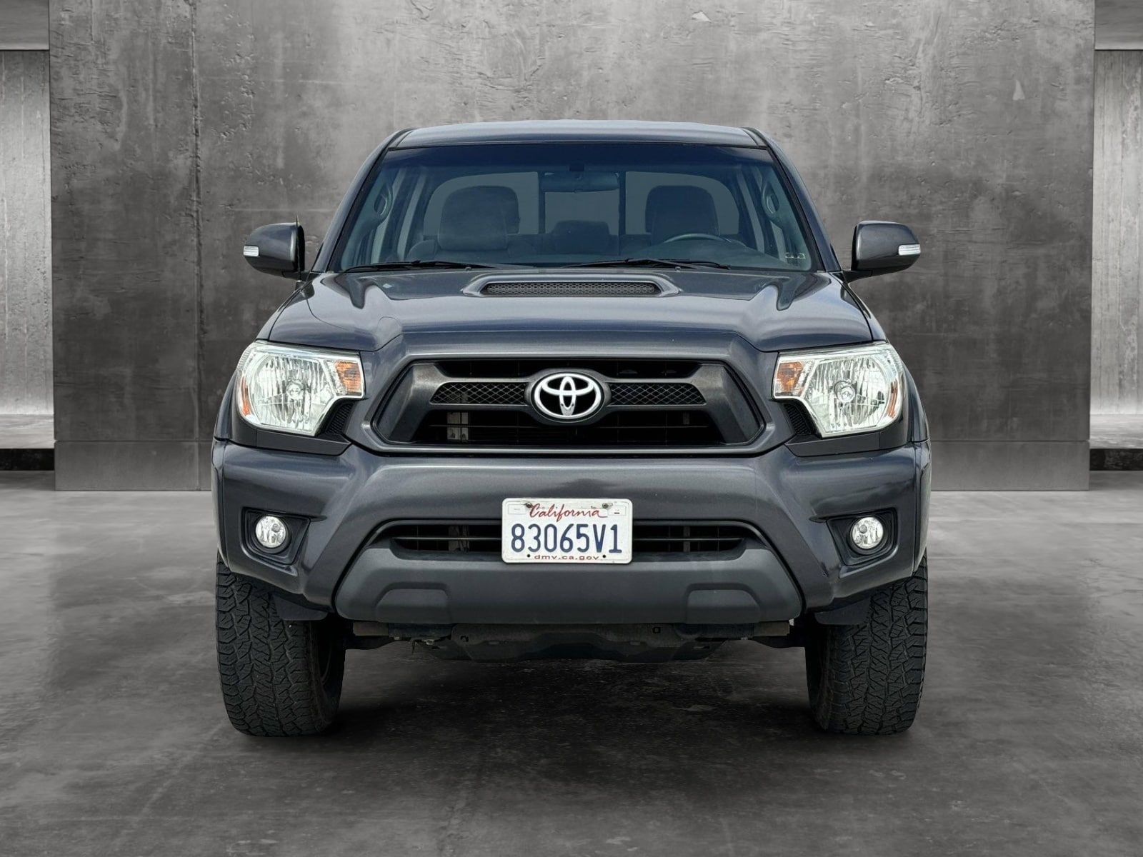 Used 2015 Toyota Tacoma PreRunner with VIN 3TMJU4GN9FM191599 for sale in Bellevue, WA