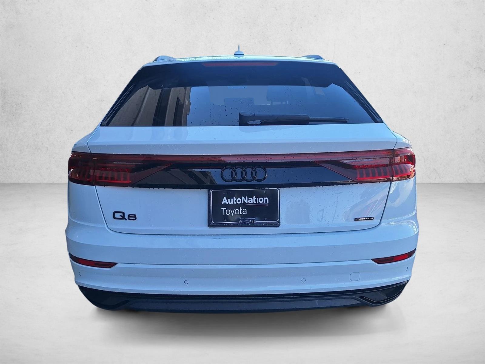 2022 Audi Q8 55 Premium photo 6