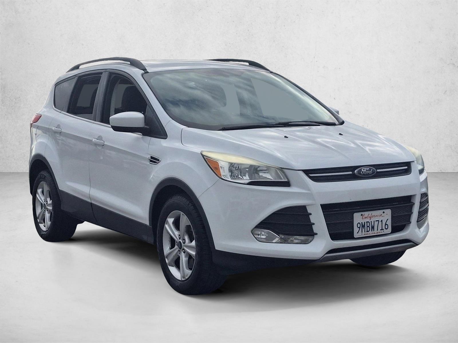 2015 Ford Escape SE photo 3