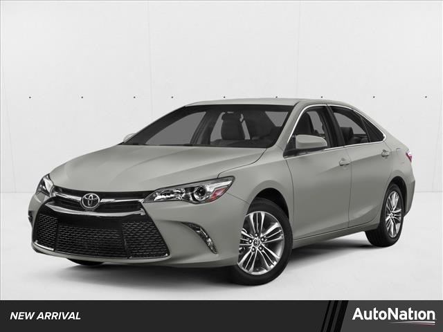 2015 Toyota Camry 2.5 Auto SE's photo