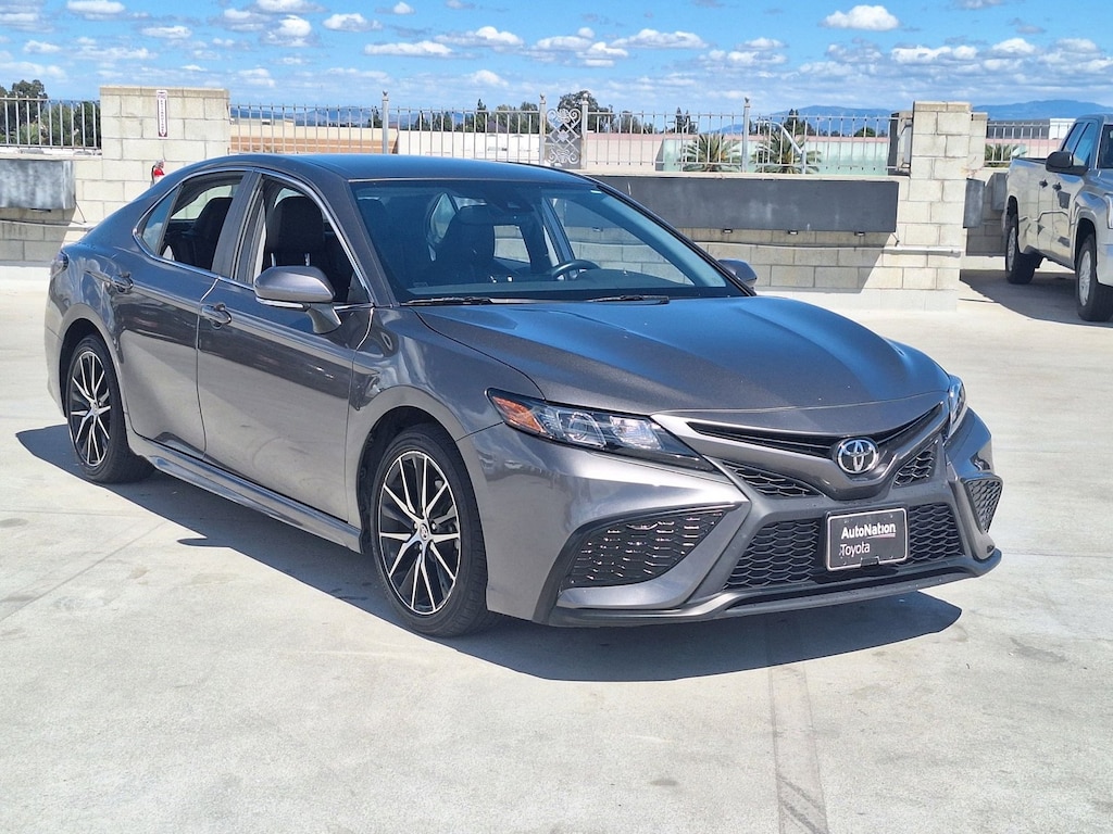 Certified 2022 Toyota Camry SE Sedan