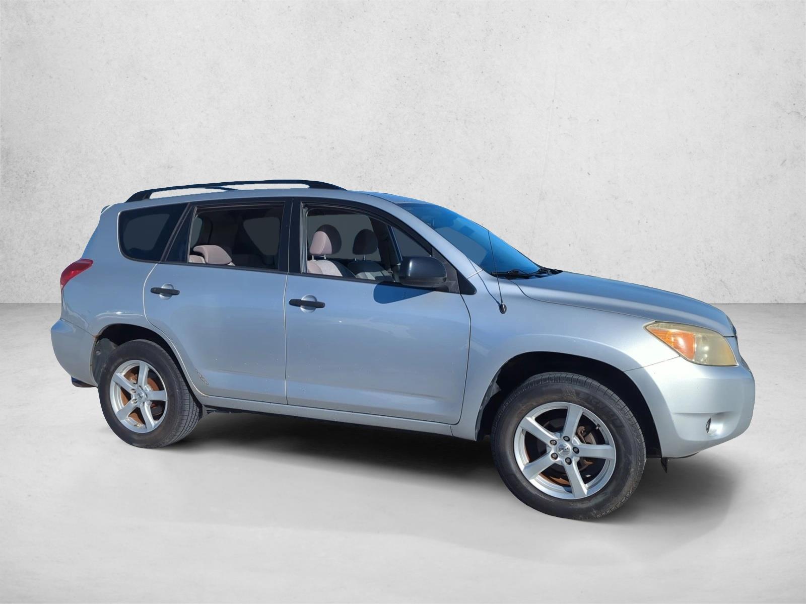 2008 Toyota RAV4 Base photo 4