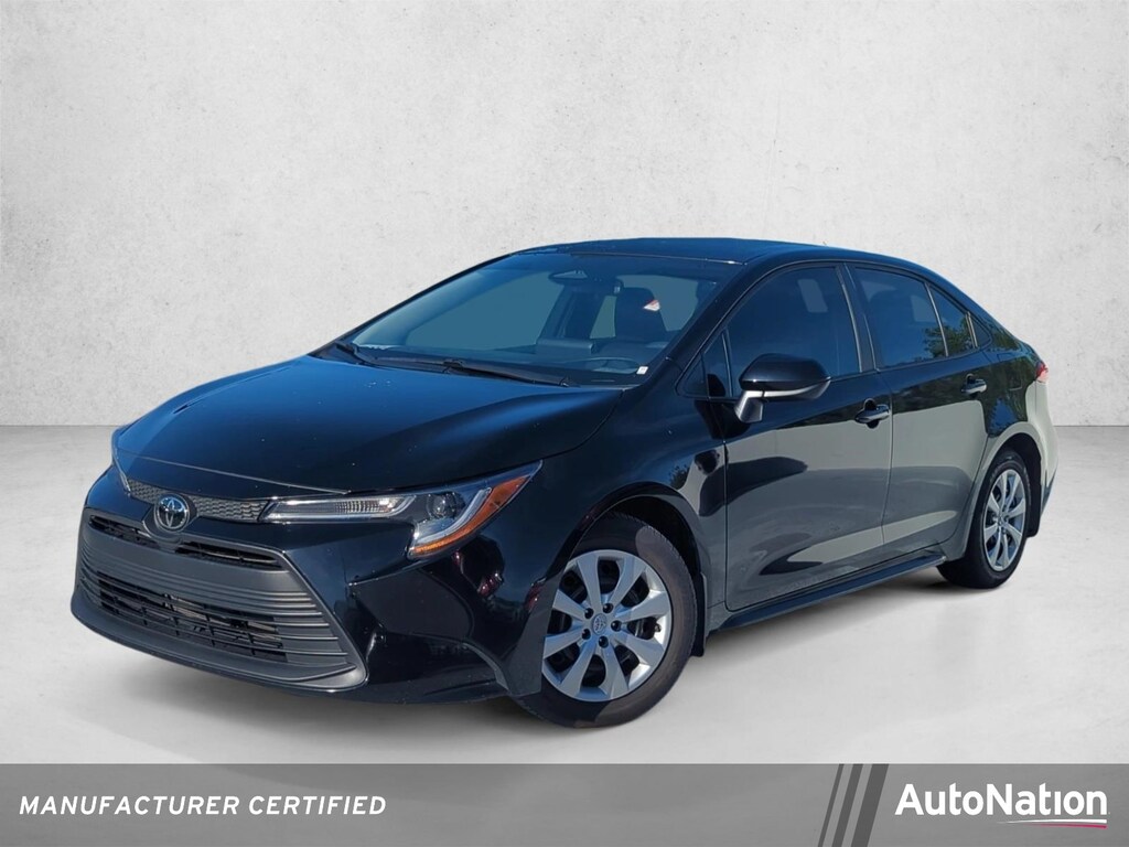 Certified 2025 Toyota Corolla LE Sedan