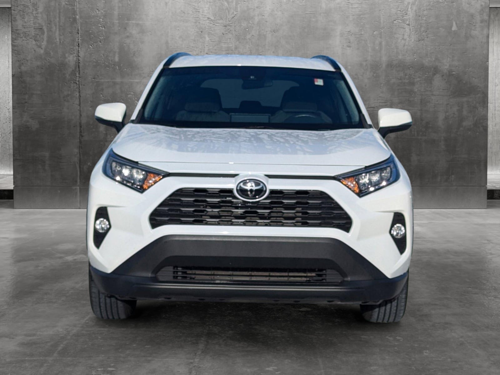 Used 2021 Toyota RAV4 XLE with VIN 2T3W1RFV5MC132513 for sale in Fort Myers, FL