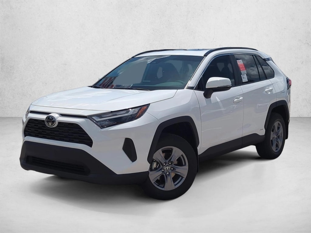 Used 2025 Toyota RAV4 Hybrid XLE SUV