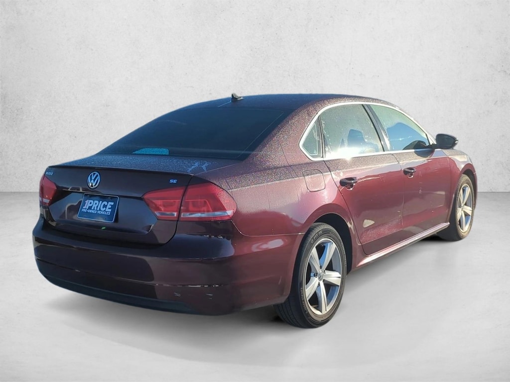 Used 2012 Volkswagen Passat 2.5L SE w/PZEV Sedan