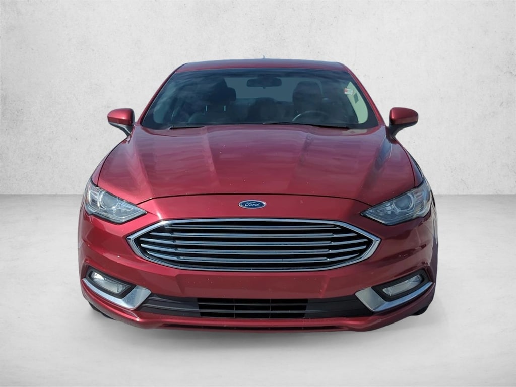 Used 2018 Ford Fusion SE Sedan