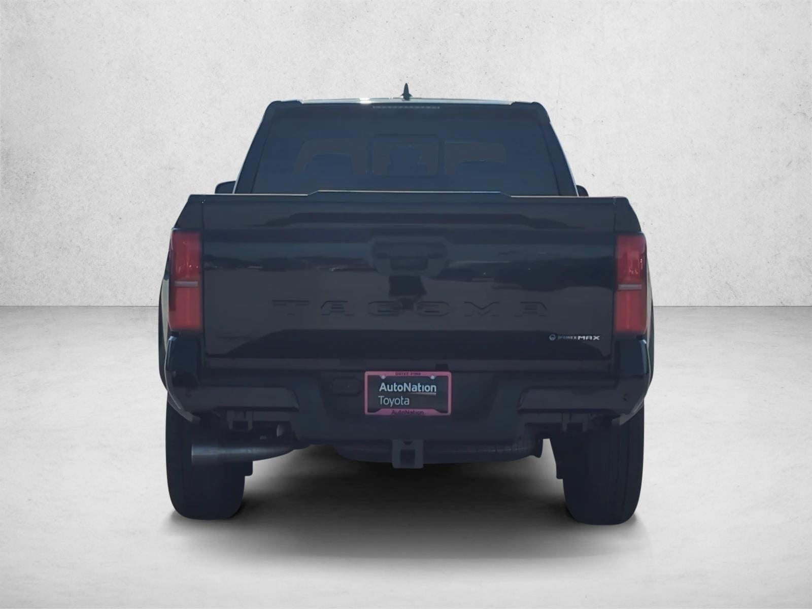 2025 Toyota Tacoma TRD Sport - Photo 8