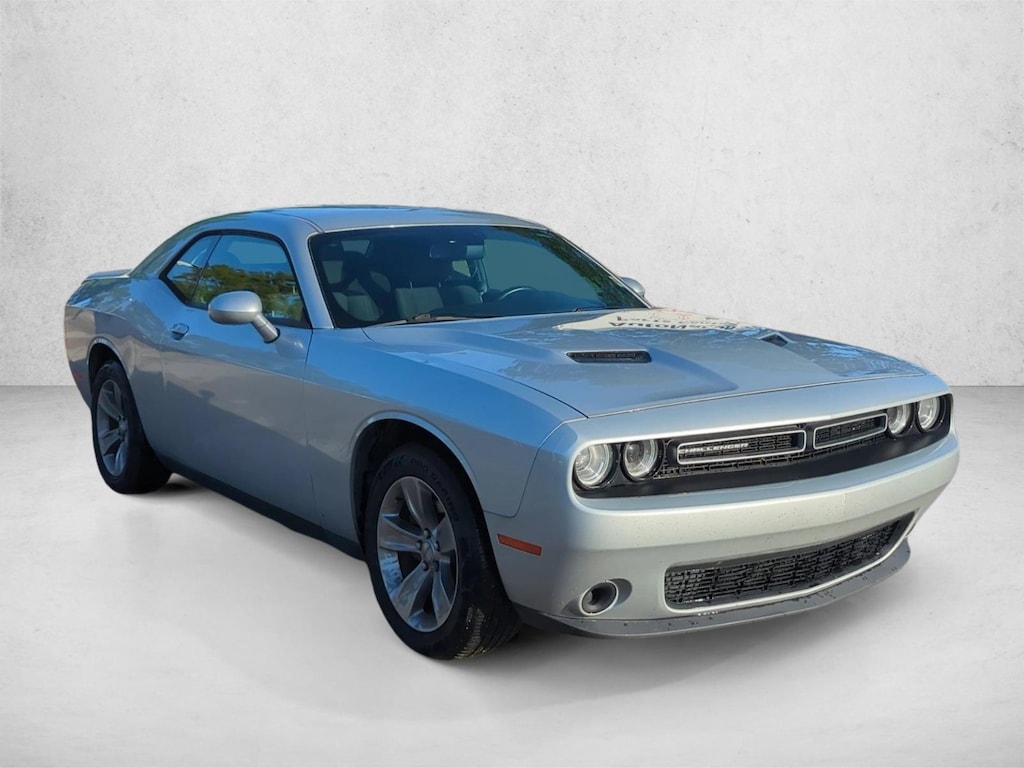 Used 2019 Dodge Challenger SXT Coupe