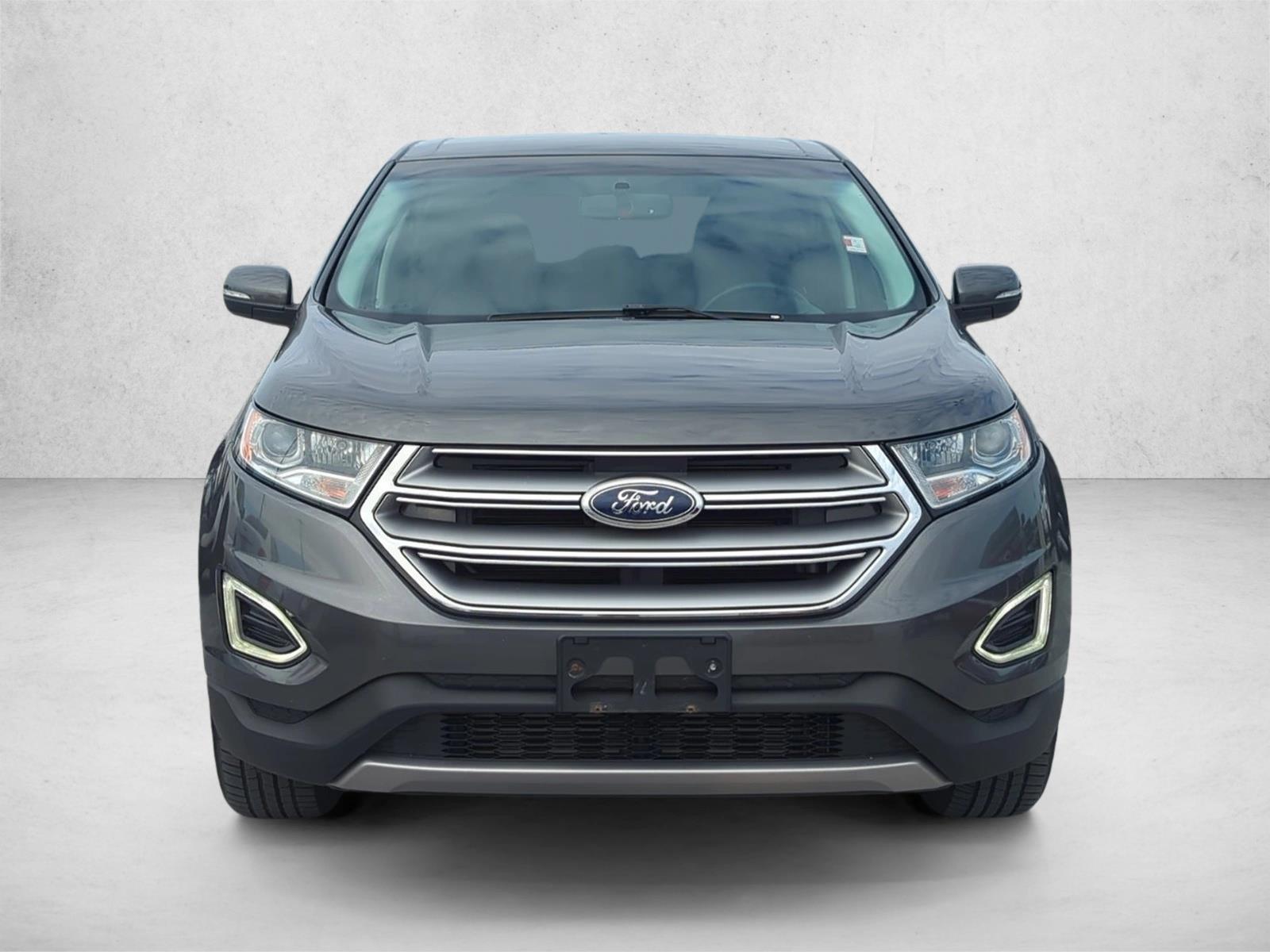 2016 Ford Edge SEL photo 2