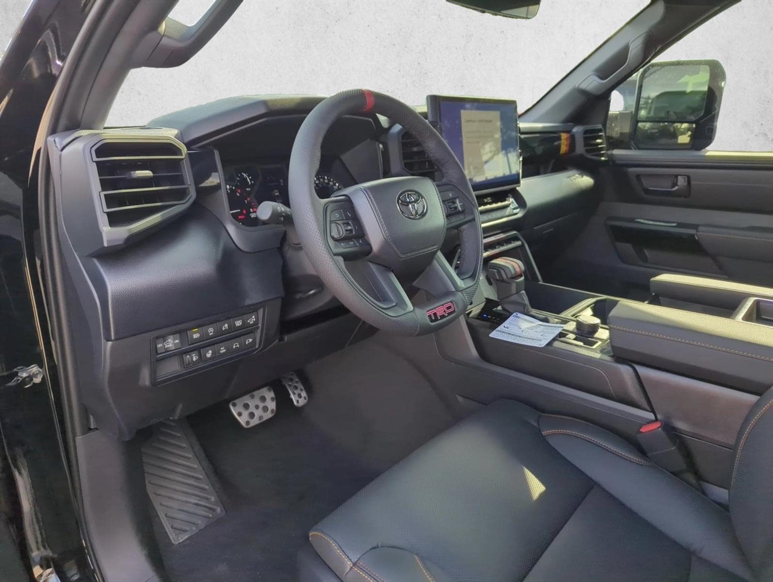 2026 Toyota Tundra SR5 - Photo 14