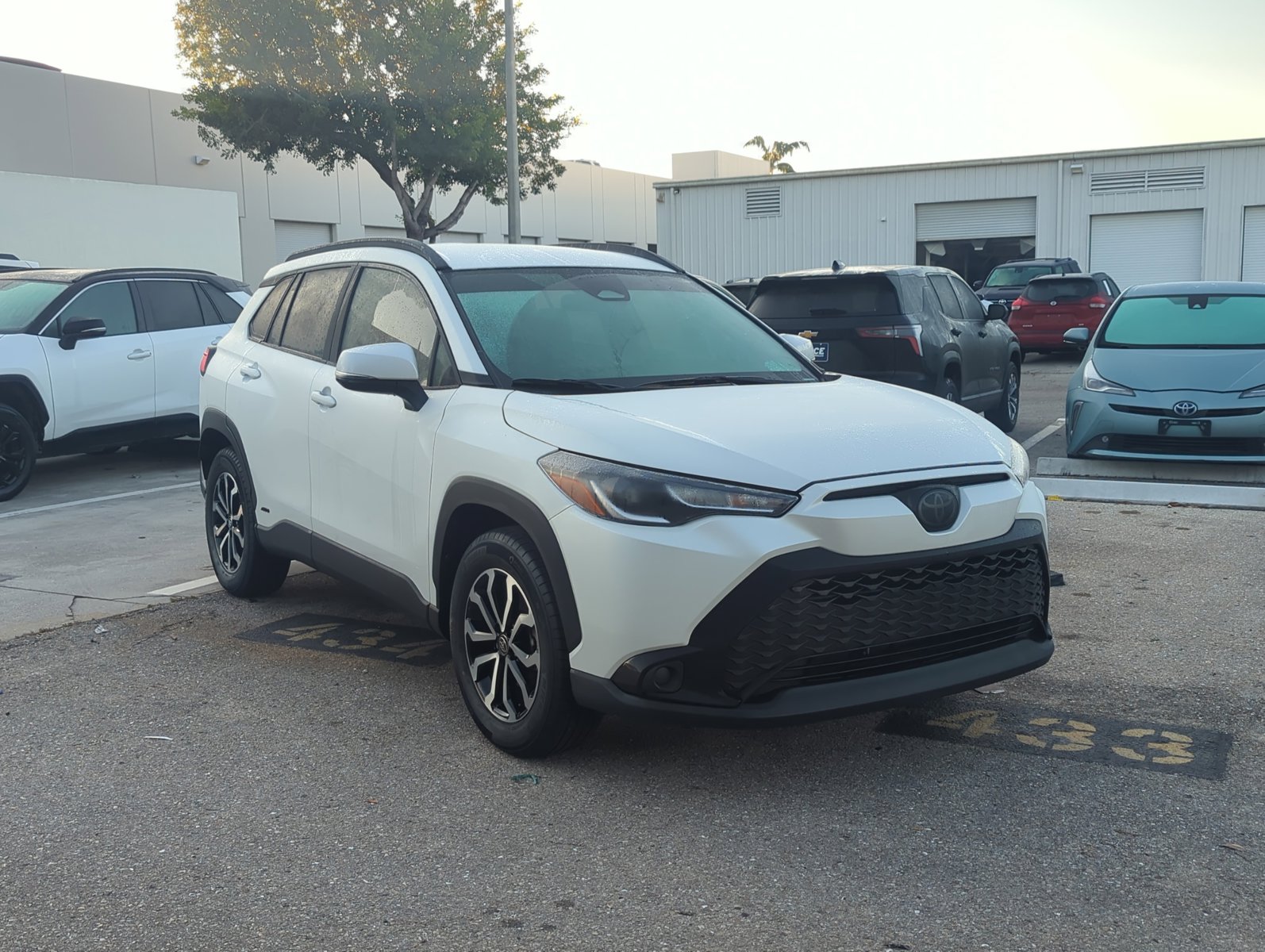 2023 Toyota Corolla Hybrid SE photo 3