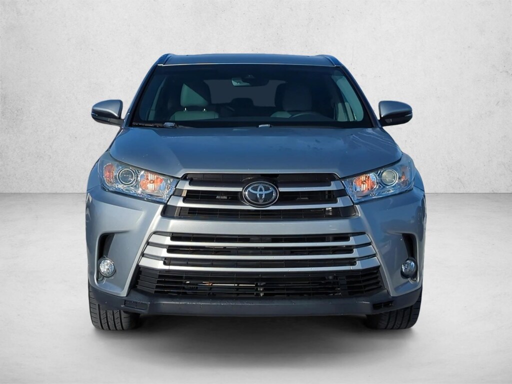 Certified 2019 Toyota Highlander XLE V6 SUV