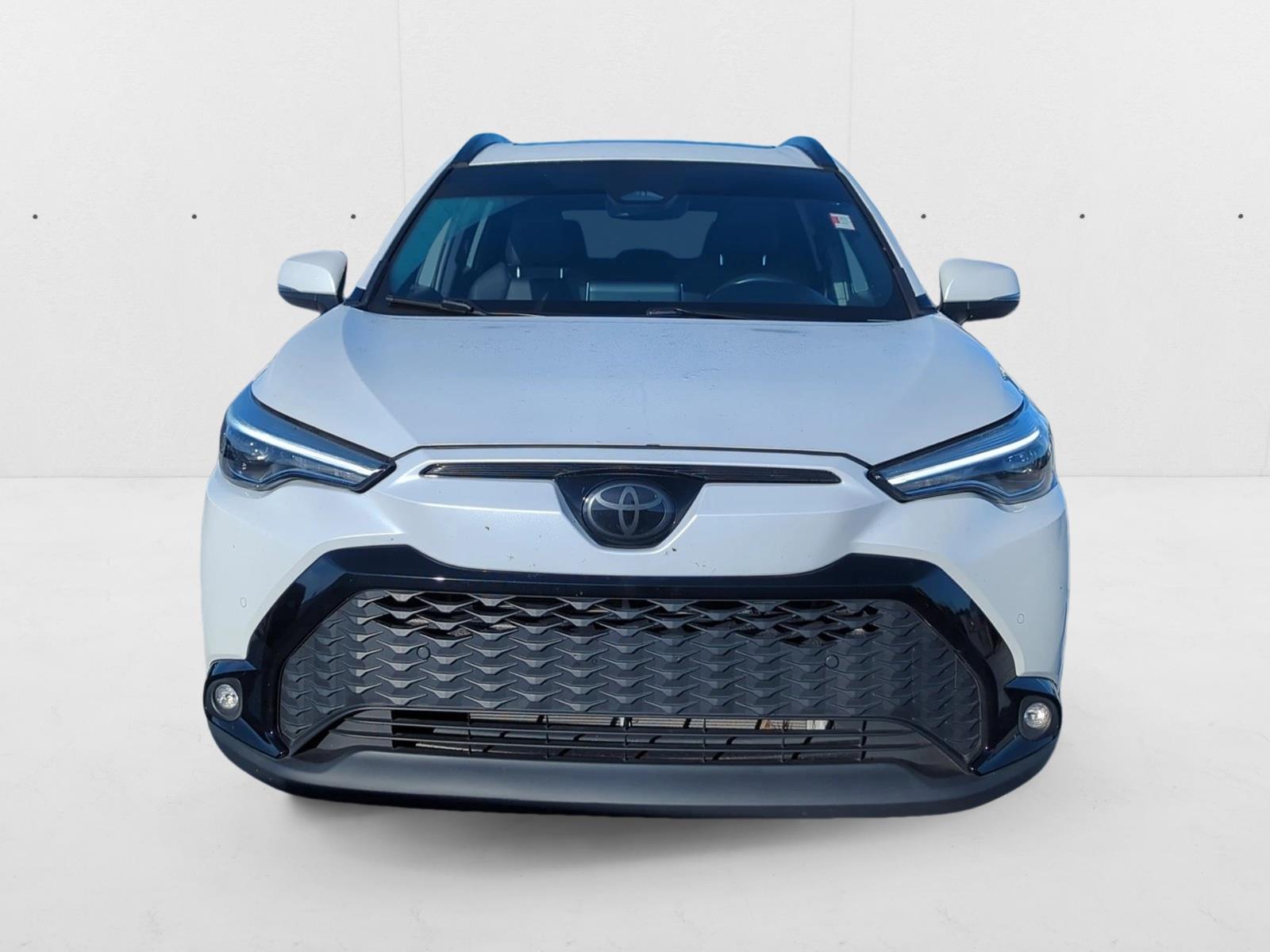 2024 Toyota Corolla Hybrid XSE photo 2