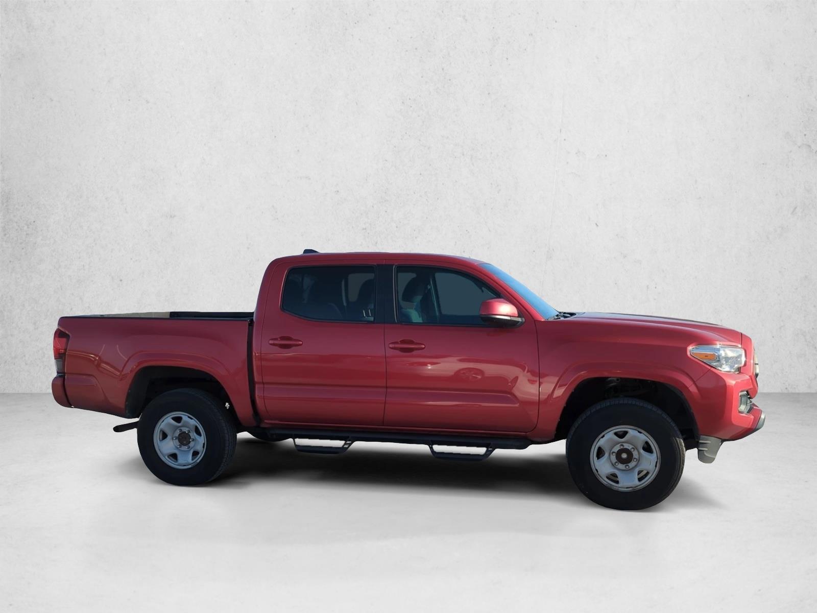 2022 Toyota Tacoma SR photo 4