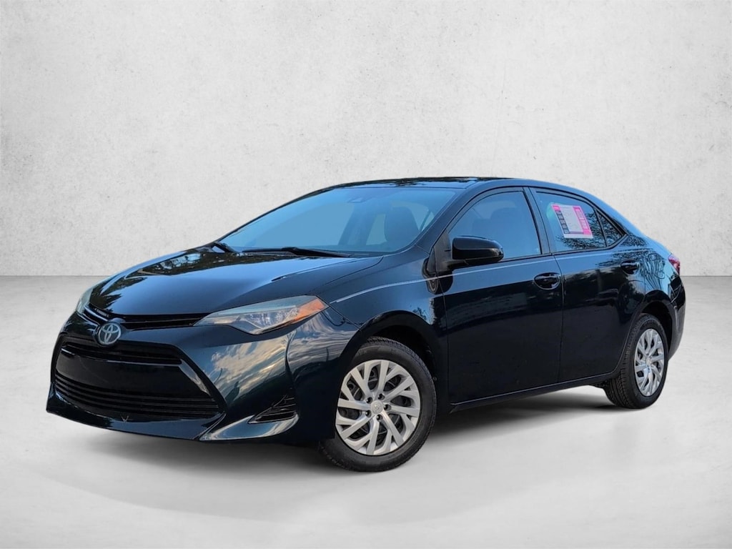 Used 2017 Toyota Corolla LE Sedan