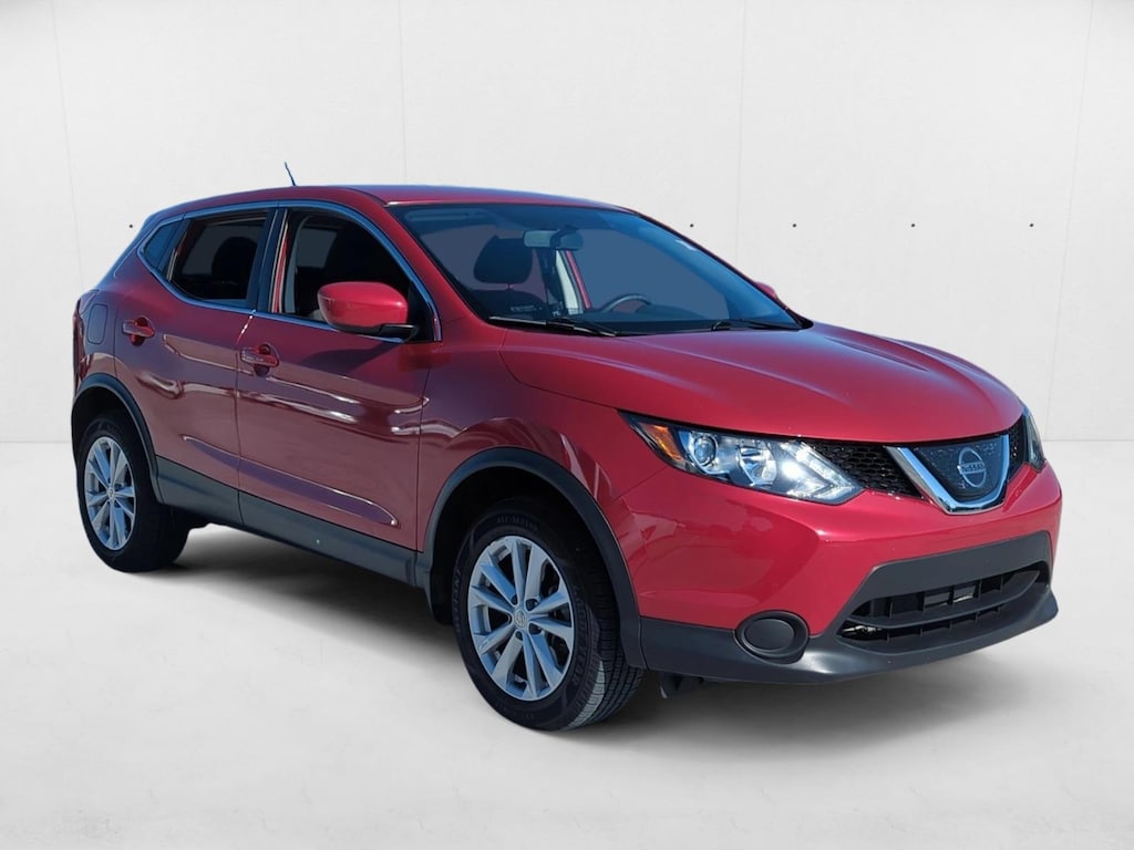 Used 2018 Nissan Rogue Sport S SUV