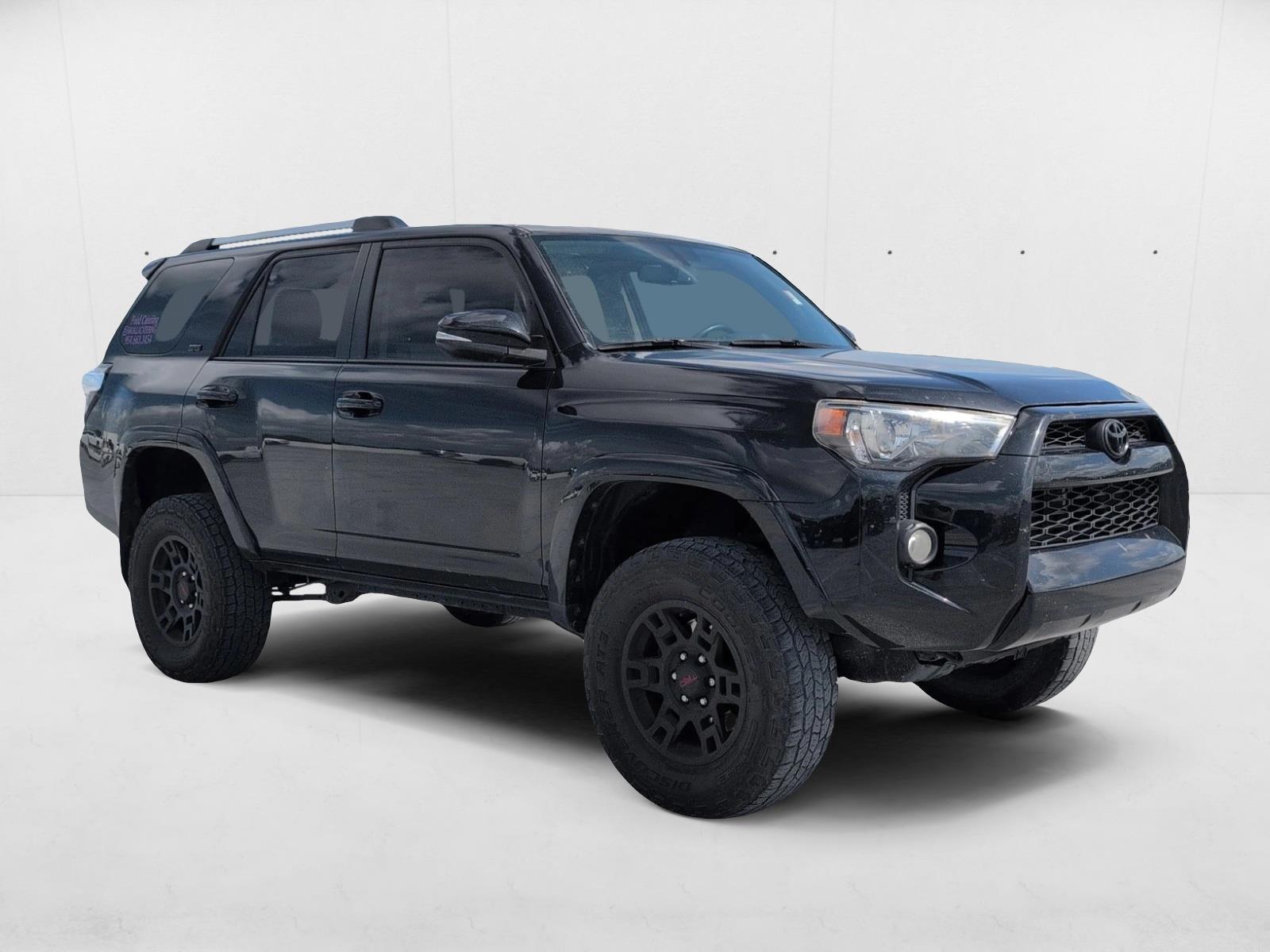 2019 Toyota 4Runner SR5 Premium photo 3