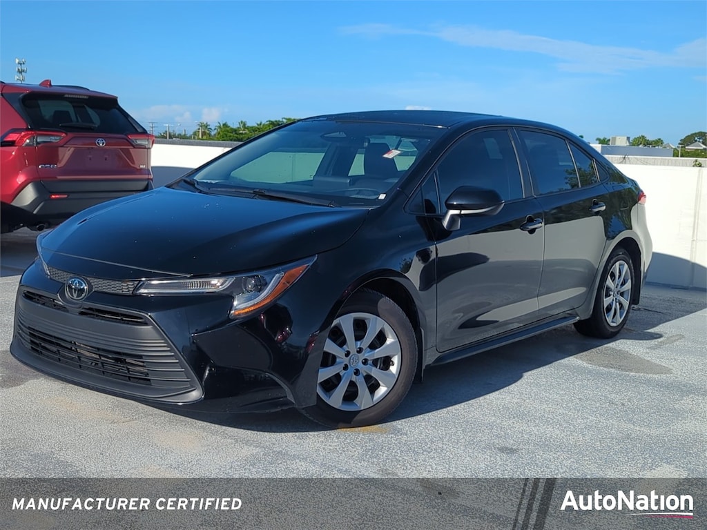 Used 2025 Toyota Corolla LE Sedan