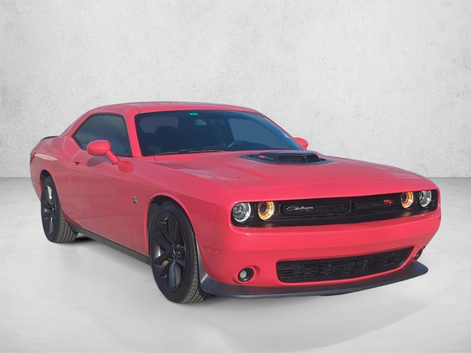 2019 Dodge Challenger R/T Scat Pack photo 3